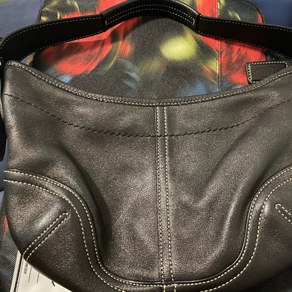 COACH 9541 SHOULDER BAG PURSE - Picture 3 of 3